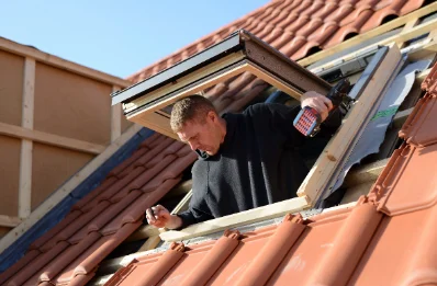 Pose de fenêtres de toit Velux à Marle